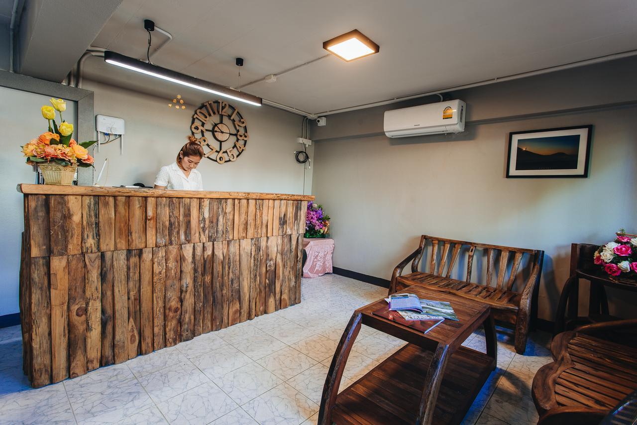 Soft Dormtel Night Bazaar Hostel เชียงใหม่ ภายนอก รูปภาพ