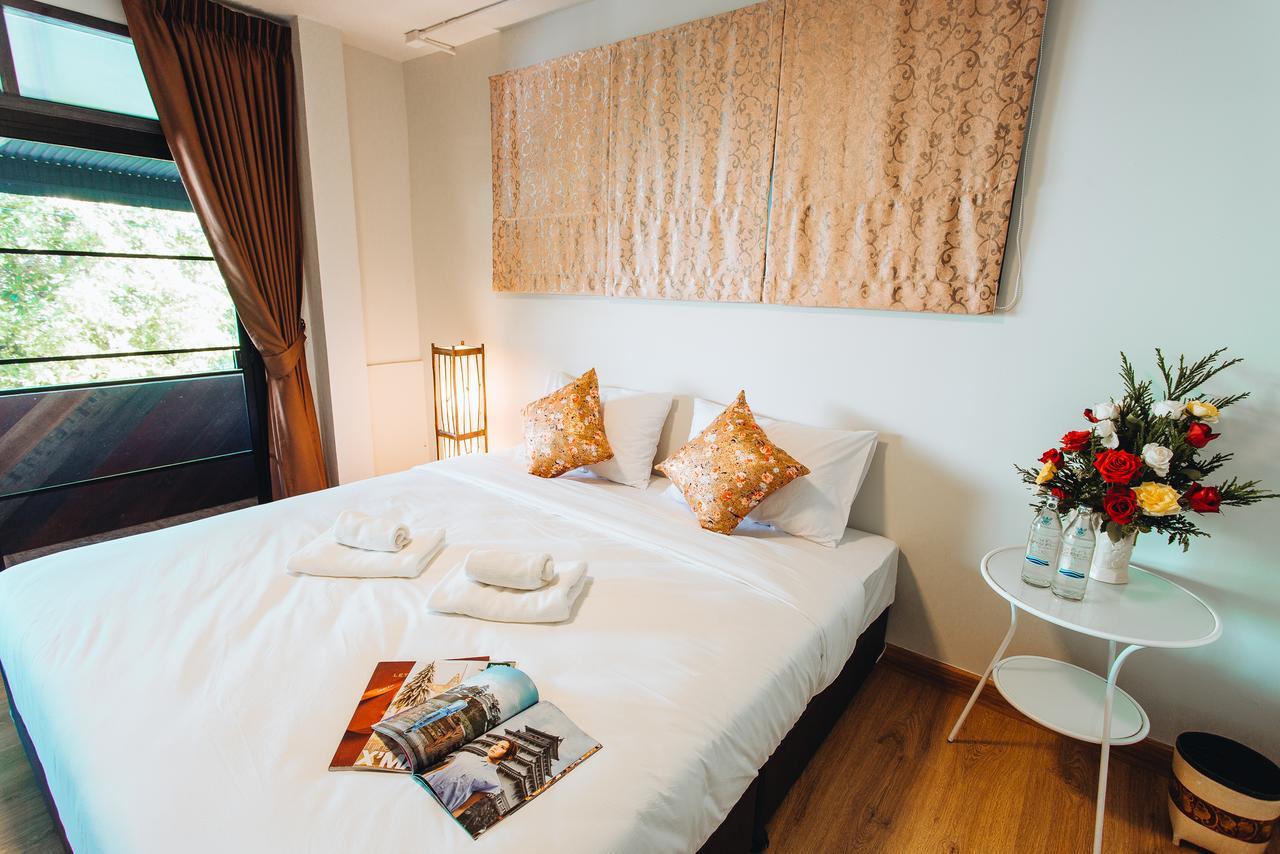 Soft Dormtel Night Bazaar Hostel เชียงใหม่ ภายนอก รูปภาพ