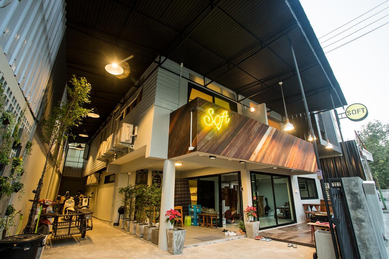 Soft Dormtel Night Bazaar Hostel เชียงใหม่ ภายนอก รูปภาพ